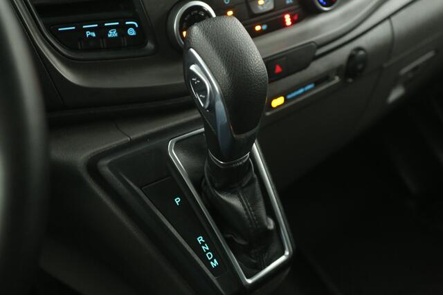 Ford TRANSIT CUSTOM Trend 2.0 Ecoblue L2H1 Automaat Traanplaat Airco Camera Cruise Carplay LED PDC 3 Persoons Trekhaak