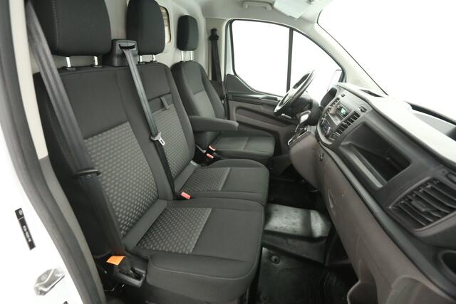 Ford TRANSIT CUSTOM 300 2.0 TDCI L1H1 Automaat Airco Cruise 3 Persoons PDC 2xSchuifdeur Elektrpakket Trekhaak