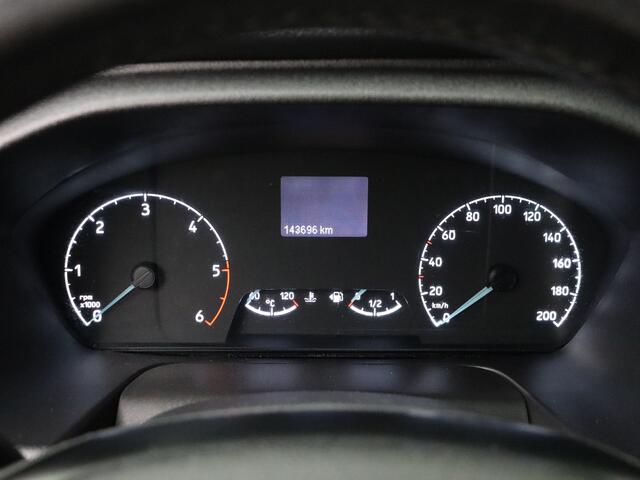 Ford TRANSIT CUSTOM 2.0TDCI 130PK Lang Kastinrichting | Trekhaak 2800Kg | NAvigatie | Airco | 3-Persoons