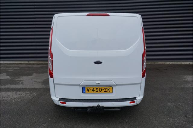 Ford TRANSIT CUSTOM 300 | L2H1 Limited DC | 170 PK AUT | 2x Schuifdeur | Trekhaak