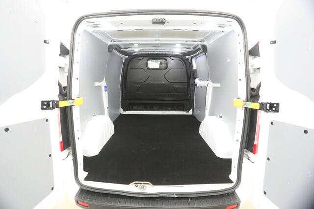 Ford TRANSIT CUSTOM 280 2.0 TDCI L1H1 Limited Airco Cruise Trekhaak Navigatie 3 Persoons Stoelverwarming Elektrpakket