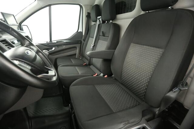 Ford TRANSIT CUSTOM 280 2.0 TDCI L1H1 Limited Airco Cruise Trekhaak Navigatie 3 Persoons Stoelverwarming Elektrpakket