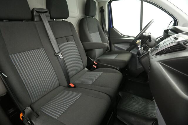Ford TRANSIT CUSTOM 290 2.2 TDCI L2H1 Marge Airco Cruise Camera Navi PDC 3 Persoons Trekhaak