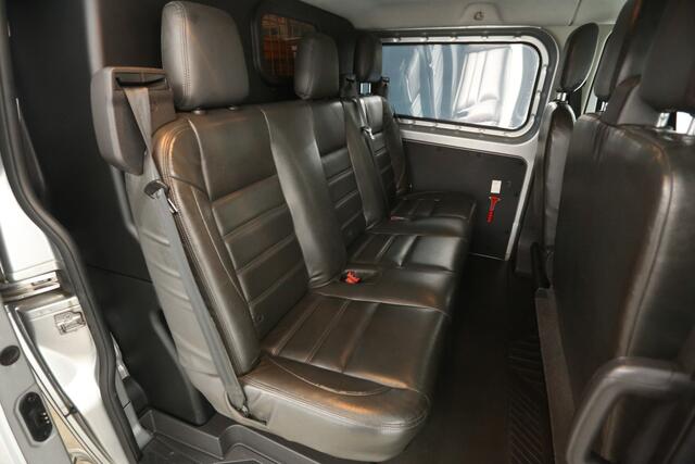 Ford TRANSIT CUSTOM 290 2.2 TDCI L2H1 Dubbele Cabine 6 Persoons Airco Cruise Camera PDC Imperiaal Trekhaak