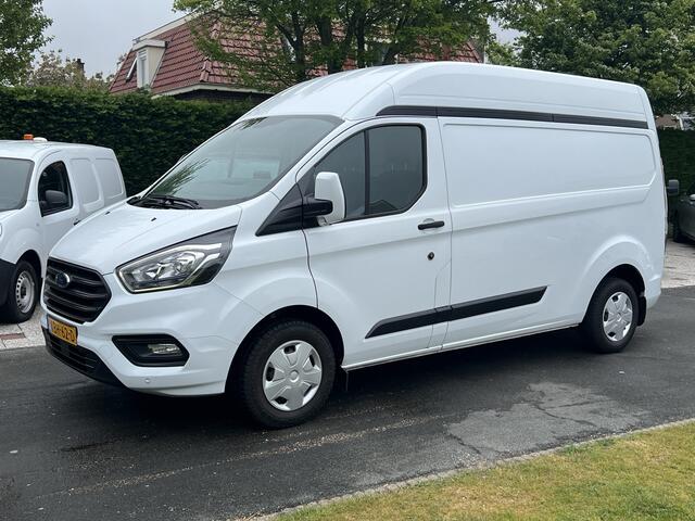Ford TRANSIT CUSTOM 300 2.0 TDCI L2H2 3-PERS PDC NAVI 131PK