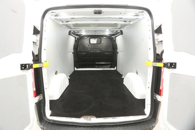 Ford TRANSIT CUSTOM 340 2.0 TDCI L2H1 Trend 170PK Automaat 2xSchuifdeur Airco Cruise 3 Persoons Parkeersensoren