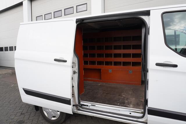 Ford TRANSIT CUSTOM 2.0 TDCI EURO 6 - Airco - Navi - Cruise - ¤ 9.900,- Excl.