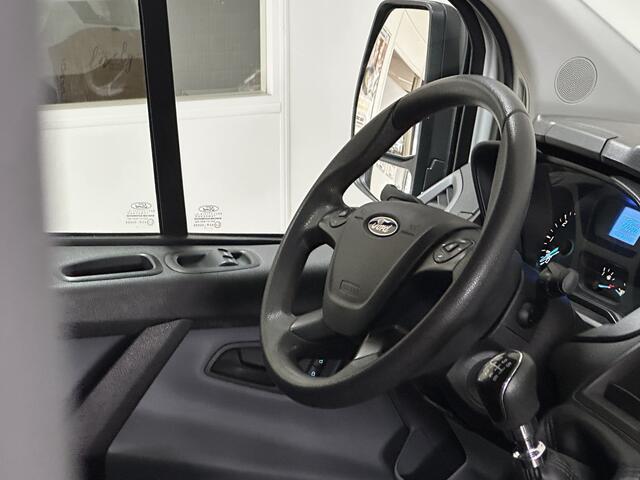 Ford TRANSIT CUSTOM 270 2.0 TDCI L1H1 Edition/ Imperiaal!/ 3- Zitplaatsen voor/ Zij-Schuifdeur rechts/ Airco/ Elek. pakket/ Bluetooth/ Armsteun/ Multi. Stuur.