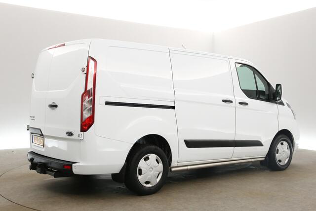 Ford TRANSIT CUSTOM 280 2.0 TDCI L1H1 Limited Airco Cruise Navigatie PDC 3 Persoons Stoelverw. LED Trekhaak