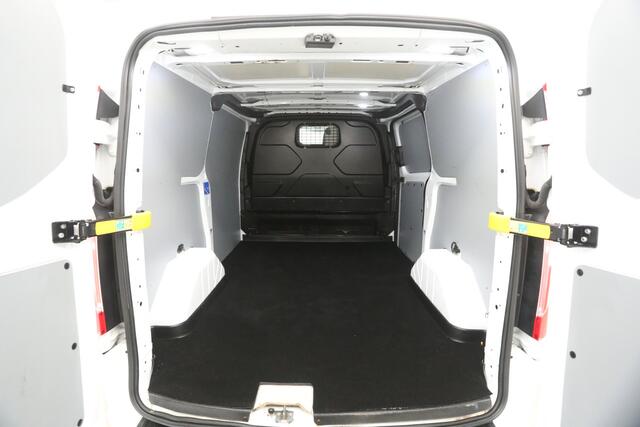Ford TRANSIT CUSTOM 280 2.0 TDCI L1H1 Limited Airco Cruise Navigatie PDC 3 Persoons Stoelverw. LED Trekhaak