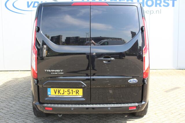 Ford TRANSIT CUSTOM 300 2.0-130pk TDCI L2H1 Limited AUTOMAAT ! Keurige nette en luxe Ford Transit Custom, slechts 47.000km !. Airco, schuifdeur li+re, LM wielen, stoel-, spiegel- en voorraamverw., side en lane assist, 3-zits, navigatie, telefoonvoorb., camera, pdc v+a, cruis