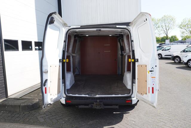 Ford TRANSIT CUSTOM 2.0 TDCI 130PK L2 Automaat EURO 6 - Airco - Cruise - PDC - ¤12.900,- Excl.