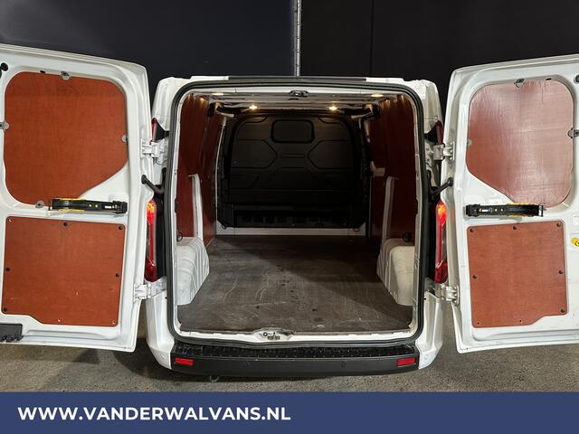 Ford TRANSIT CUSTOM 2.0 TDCI 131pk L2H1 Euro6 Airco | Cruisecontrol | Parkeersensoren | 2800kg Trekvermogen verwarmde voorruit, bijrijdersbank