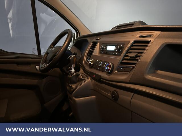 Ford TRANSIT CUSTOM 2.0 TDCI 131pk L2H1 Euro6 Airco | Cruisecontrol | Parkeersensoren | 2800kg Trekvermogen verwarmde voorruit, bijrijdersbank