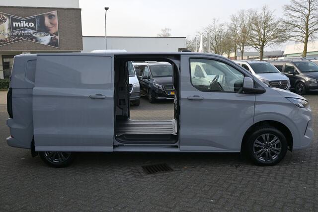 Ford TRANSIT CUSTOM 320L L2 2.0 TDCI 170 pk Limited 2 Schuifdeuren, ACC, LED, Trekhaak 2500 kg, Camera, Navigatie
