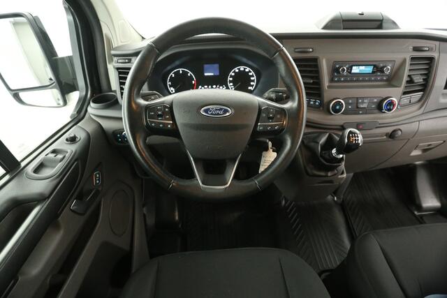 Ford TRANSIT CUSTOM 320 2.0 TDCI L1H1 Airco Cruise Trekhaak Parkeersensoren 3 Persoons Elektrpakket