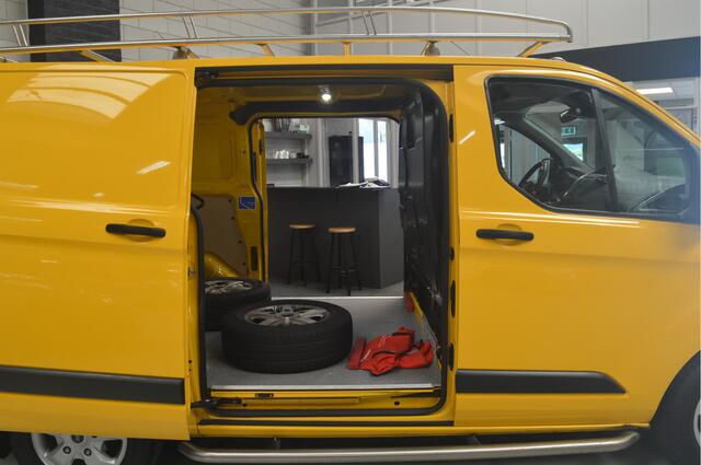Ford TRANSIT CUSTOM 270 2.0 TDCI L1H1 Trend // AIRCO // 133.000 km // 2x SCHUIFDEUR // NAVI // CRUISE // LANE ASSIST // IMPERIAAL // GEEN BPM !!