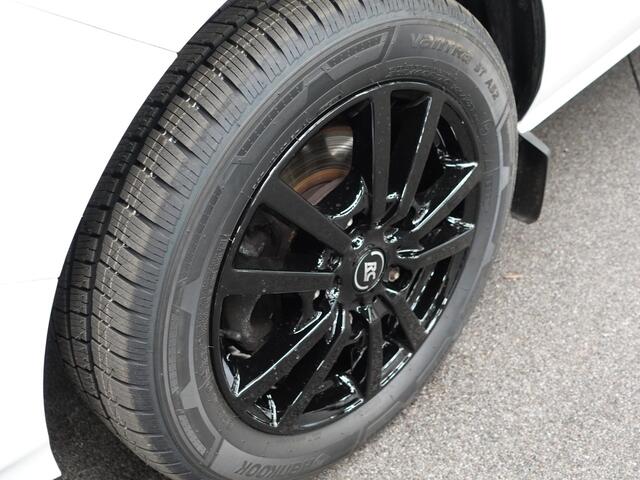 Ford TRANSIT CUSTOM 131pk L2H1 Trend Raptor Edition 2x Schuifdeur Achterklep Airco Cruise control Parkeersensoren