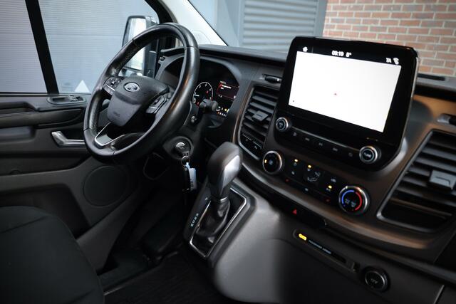 Ford TRANSIT CUSTOM 300 2.0 TDCI L2H1 Raptor Edition | 6.500 KM | BPM VRIJ | CarPlay | Lane Assist | DAB | Cruise control | PDC V+A | 3-Zitter || Betimmering | Nieuwe APK | Fabrieksgarantie
