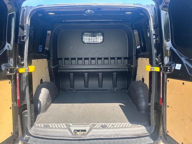 Ford TRANSIT CUSTOM Sport 2.0TDCI L1H1 170PK Dubbelcabine Airco Navi Cruisecontrol Trekhaak EURO 6