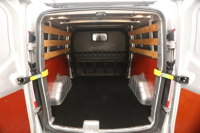 Ford TRANSIT CUSTOM 290 2.2 TDCI L2H1 | Dubbele Cabine | 6 Persoons | Airco Camera Cruise Trekhaak PDC Imperiaal