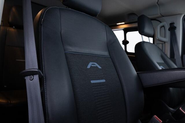 Ford TRANSIT CUSTOM 320 2.0 TDCI L2H1 Active Limited DC | Half LEDER | Dubbele SCHUIFDEUR | Trekhaak *EX.BTW*