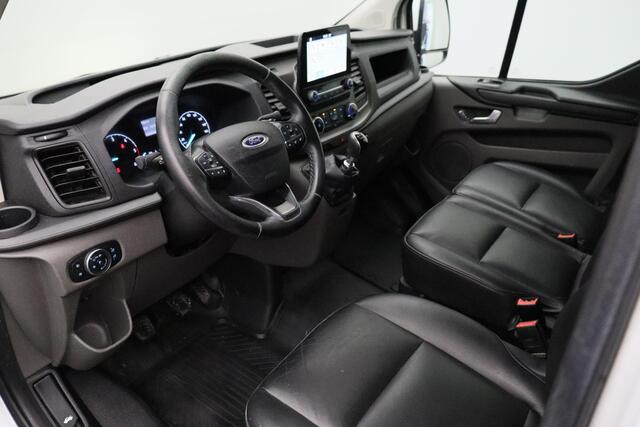 Ford TRANSIT CUSTOM 300 2.0 TDCI L1H1 Limited 2019 | Trekhaak | Achteruitrij Camera | DAB Radio | Carplay | Cruise Control | Stuurwiel Bediening | Parkeersensoren | Lichtmetaal | 2 Sleutels | Nationale Autopas