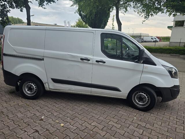Ford TRANSIT CUSTOM 250 2.0 TDCI BASE L1H1