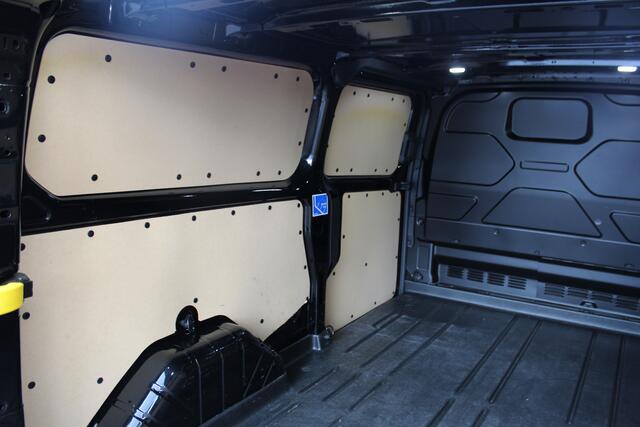 Ford TRANSIT CUSTOM 300 2.0-130pk TDCI L2H1 Limited AUTOMAAT ! Keurige nette en luxe Ford Transit Custom, slechts 47.000km !. Airco, schuifdeur li+re, LM wielen, stoel-, spiegel- en voorraamverw., side en lane assist, 3-zits, navigatie, telefoonvoorb., camera, pdc v+a, cruis