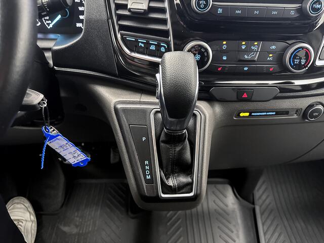 Ford TRANSIT CUSTOM 320 2.0 TDCI L2H1 DC Platinum edition Dubbele cabine Leder 2x schuifdeur Navigatie Stoelverwarming Trekhaak