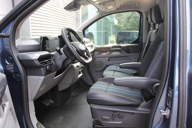 Ford TRANSIT CUSTOM 300 2.0 TDCI L2H1 Sport 170pk - 19" LM velgen - ACC - Blind spot - Navi - Camera - Verwarmd stuur - 70l tank - Rijklaar