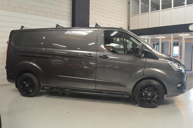 Ford TRANSIT CUSTOM 300 2.0 TDCI L2H1 Trend // 30.000 km // CAMERA // CRUISE // DAKDRAGERS // TREKHAAK // CARPLAY // PDC // GEEN BPM !!