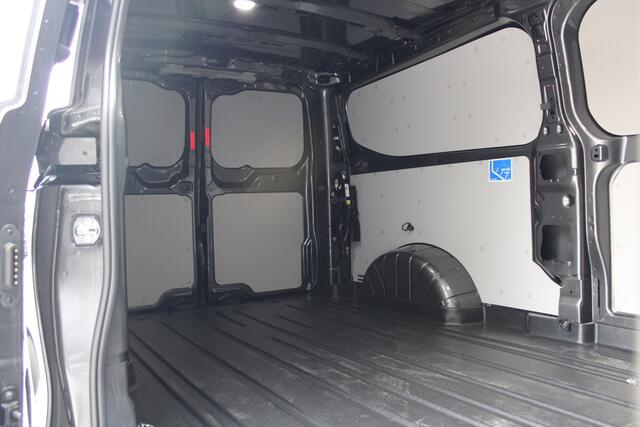 Ford TRANSIT CUSTOM 320 2.0 TDCI L2H1 Trend 136pk - Carplay - Android - LED koplampen - Verwarmd stuurwiel - Stoelverwarming - 70l tank - Rijklaar