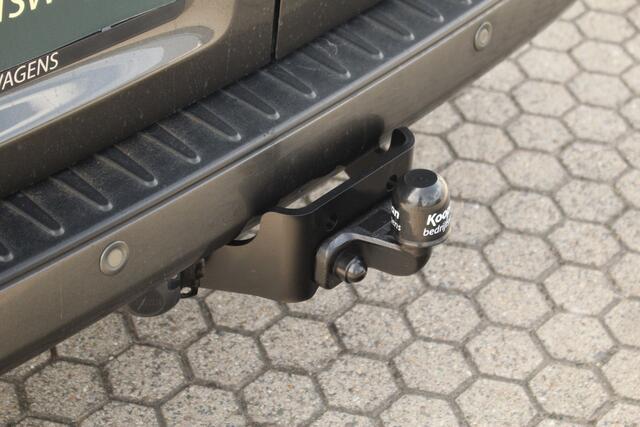 Ford TRANSIT CUSTOM 300 2.0TDCI 170pk L2H1 Limited | Camera | Cruise | Trekhaak | Carplay/Android | Lease 360,- p/m