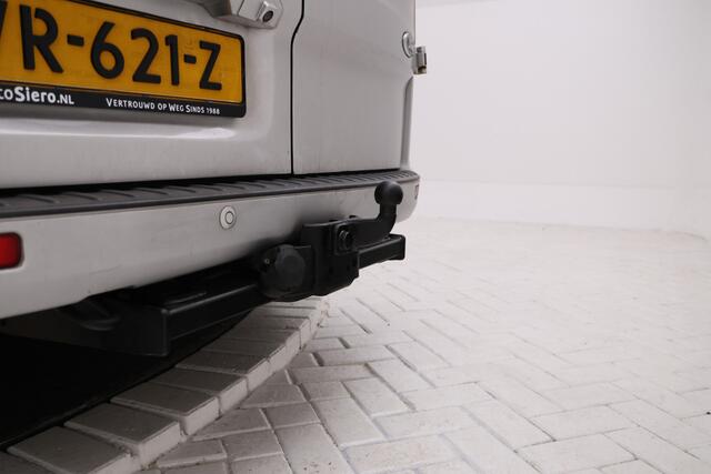 Ford TRANSIT CUSTOM 290 2.2 TDCI L2H1 Limited DC Dubbel cabine, Leer, Trekhaak!