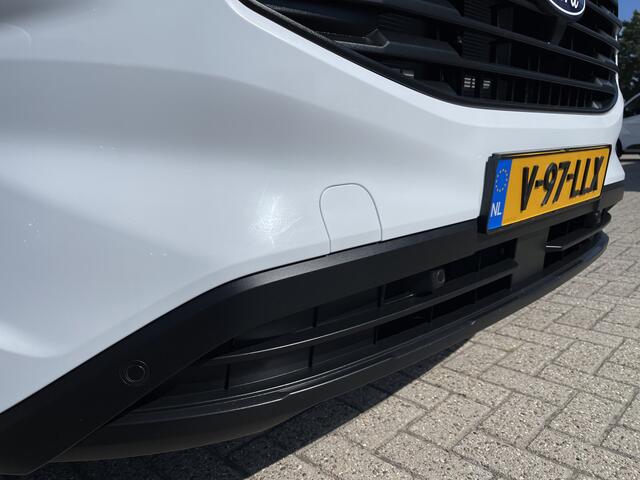 Ford TRANSIT CUSTOM 320 2.0 TDCI 136pk L2H1 Trend originele DC 5 persoons / NIEUW / BPM VRIJ / vaste prijs rijklaar ¤ 39.950 ex btw / lease vanaf ¤ 652 / euro 6 diesel / vol opties !
