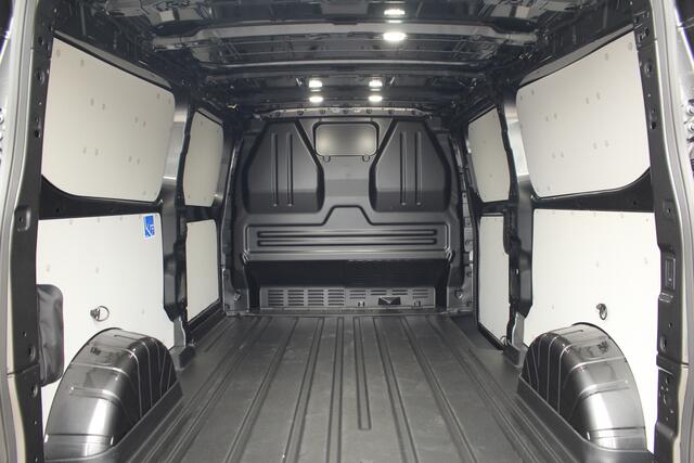 Ford TRANSIT CUSTOM 320 2.0TDCI 170pk L2H1 Limited | Automaat | LED | Adaptive cruise | Sync 4 13" | BLIS | Keyless | Camera | LMV | Lease 771,- p/m