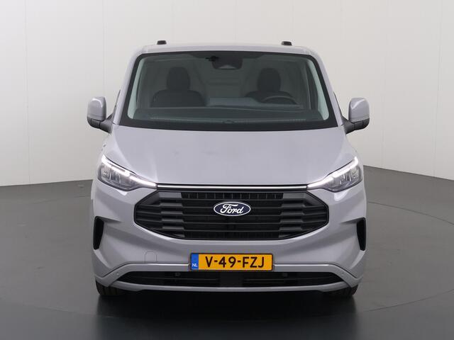 Ford TRANSIT CUSTOM 320 2.0 TDCI L2H1 Limited