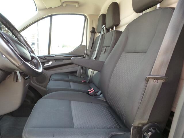 Ford TRANSIT CUSTOM 280 2.0 TDCI 108pk L1H1 NAP Navigatie,Camera,Airco,Cruise,Pdc,Trekhaak 3 persoons
