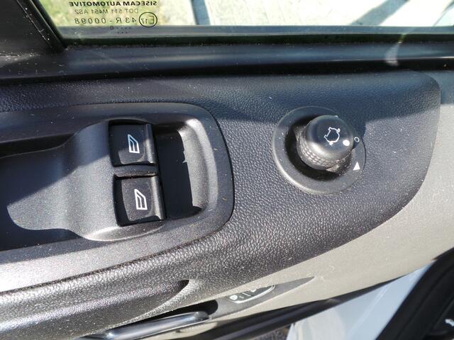 Ford TRANSIT CUSTOM 280 2.0 TDCI 108pk L1H1 NAP Navigatie,Camera,Airco,Cruise,Pdc,Trekhaak 3 persoons