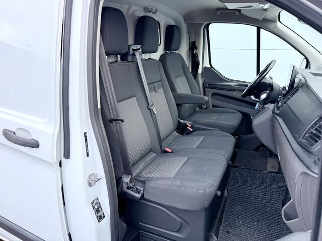 Ford TRANSIT CUSTOM 2.0 TDCi L1H1 Automaat L1H1 Dubbele Schuifdeuren Airco Cruise Control Camera Navigatie Trekhaak Stoelverwarming Parkeersensoren voor achter