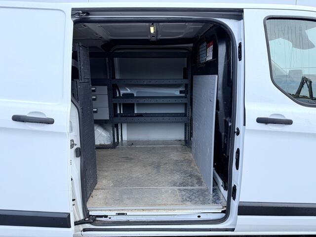 Ford TRANSIT CUSTOM 2.0 TDCi L1H1 Automaat L1H1 Dubbele Schuifdeuren Airco Cruise Control Camera Navigatie Trekhaak Stoelverwarming Parkeersensoren voor achter