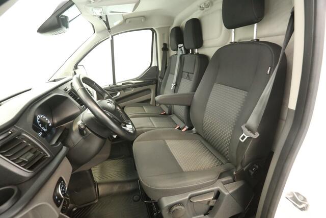 Ford TRANSIT CUSTOM 300 2.0 TDCI L2H1 Trend | Airco | Camera | Cruise | Carplay | Navigatie | PDC | 3 Persoons