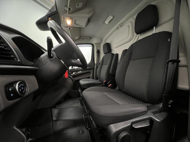 Ford TRANSIT CUSTOM 300 2.0 TDCI L2H1 Trend | TREKHAAK | NAVIGATIE | STOELVERWARMING | CARPLAY |