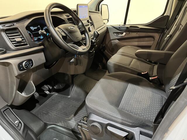 Ford TRANSIT CUSTOM 2.0 TDCI L2H1 Trend / Servicebus / Bott Inrichting / Euro 6 / Airco / CarPlay / Camera / Cruise Control / Navigatie / 3-Zits