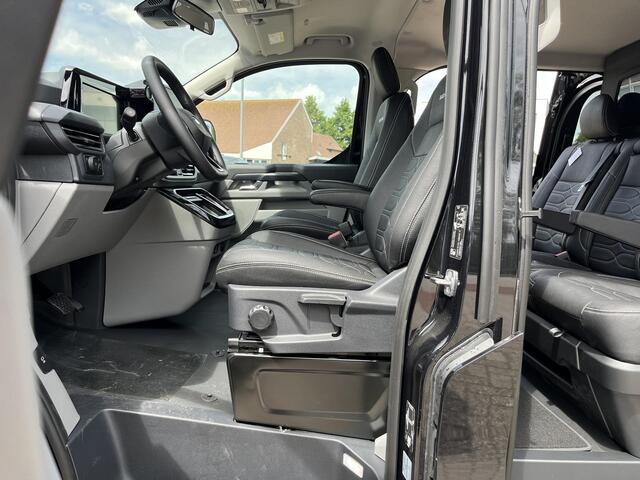 Ford TRANSIT CUSTOM 320 2.5 PHEV L2H1 Black Platinum DC | SCI | 233pk | Netto bijtelling 2025 vanaf 461,- per maand! | Driver Assistance Pack Ultimate | Dubbele Zijschuifdeuren | Ford Voorraad