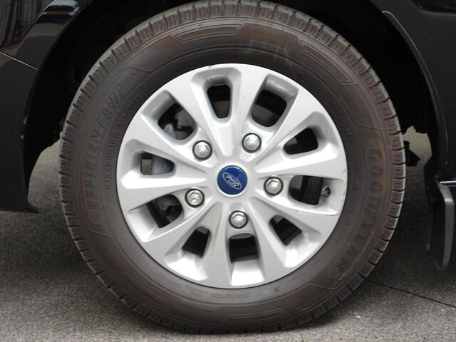 Ford TRANSIT CUSTOM 300 2.0 TDCI L2H1 Trend Dubbele Cabine Automaat Airco Navi Cruise Camera Parkeersensoren