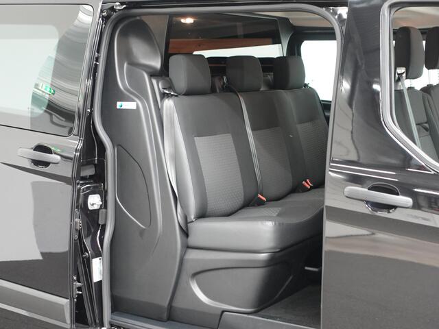 Ford TRANSIT CUSTOM 300 2.0 TDCI L2H1 Trend Dubbele Cabine Automaat Airco Navi Cruise Camera Parkeersensoren