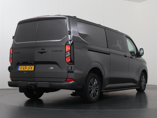 Ford TRANSIT CUSTOM 300 | 2.0 TDCI | Aut. | Limited | DC | 6-zits | LM Velgen | Navigatie | Adaptive Cruise Control | Treeplanken | Trekhaak | Parkeercamera |