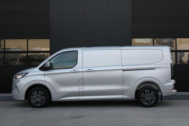 Ford TRANSIT CUSTOM 320 2.0 TDCI L2H1 Limited 170pk - 2x Schuifdeur - Adaptive Cruise - Blind spot - Navigatie - Camera - Draadloos laden - Stoelverwarming - Rijklaar